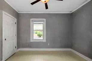 109 W 57th St, Savannah, GA 31405 - Photo 12