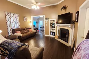 225 N Kennedy St, Metter, GA 30439 - Photo 8