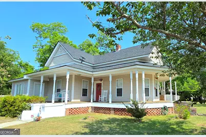 225 N Kennedy Street, Metter, GA 30439 - Photo 1