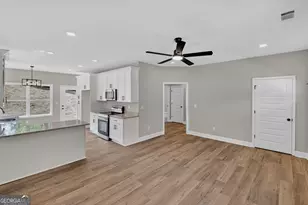 109 Oakwood Dr, Cedartown, GA 30125 - Photo 4