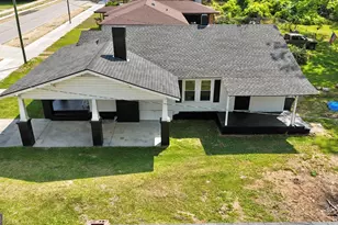 6946 Main St, Cobbtown, GA 30420 - Photo 4