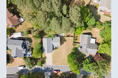3888 Spring Meadow Drive, Acworth, GA 30101 - Photo 2