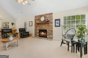 305 Point Pl Dr, Westminster, SC 29693 - Photo 8