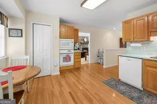 305 Point Pl Dr, Westminster, SC 29693 - Photo 16
