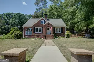 110 Brazell St, Hogansville, GA 30230 - Photo 2