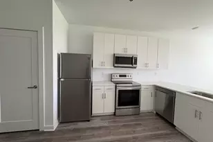 525 Parkway Dr NE, Atlanta, GA 30308 - Photo 8