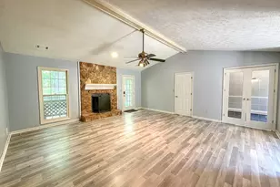 112 Greenbriar Trail, Lagrange, GA 30241 - Photo 4