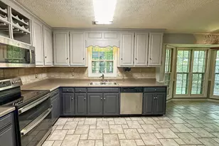 112 Greenbriar Trail, Lagrange, GA 30241 - Photo 10