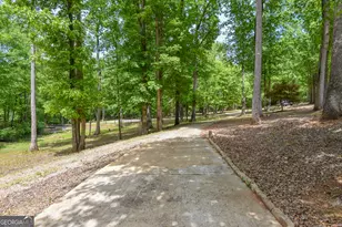 215 Trails End, Williamson, GA 30292 - Photo 18