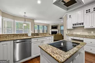 212 Arbor Springs N Dr, Newnan, GA 30265 - Photo 14