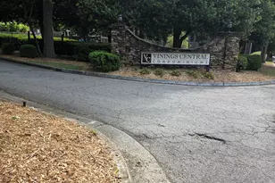 2762 Vinings Central Dr SE, Atlanta, GA 30339 - Photo 12