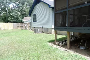 233 Leafwood Ln, Riverdale, GA 30274 - Photo 4