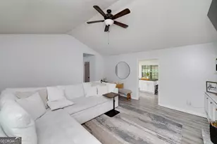 105 Bobolink Dr, Stockbridge, GA 30281 - Photo 6