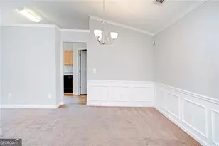 5502 Walnut Ln, Lithonia, GA 30038 - Photo 10