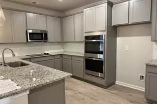 1563 Sungrown Wy, McDonough, GA 30253 - Photo 6