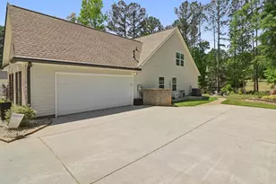 153 Brittany Ln, Senoia, GA 30276 - Photo 32