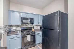 126 Stillwood Dr, Newnan, GA 30265 - Photo 10