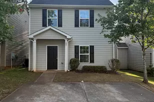 241 Coral Cir, McDonough, GA 30253 - Photo 2