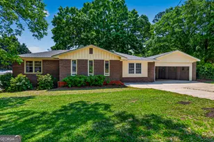 121 N Chilton Crescent, Lagrange, GA 30240 - Photo 2