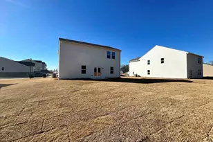 397 Bentwater Wy, Hoschton, GA 30548 - Photo 18