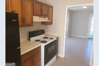 8010 Woodlake Drive, Riverdale, GA 30274 - Photo 8