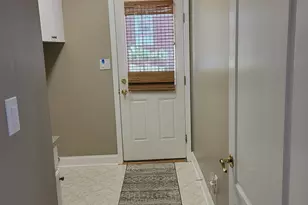190 Baywatch Cir, Fayetteville, GA 30215 - Photo 18