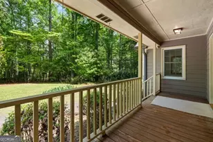 290 Kari Glen Dr, Fayetteville, GA 30215 - Photo 2