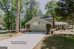 4158 Valley Dr SW, Lilburn, GA 30047 - Photo 42