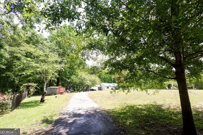 143 Hammond Road, Jackson, GA 30233 - Photo 4