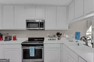 200 Salt Air Dr, Saint Simons, GA 31522 - Photo 8