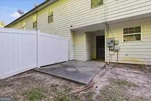 1732 Old Dogwood, Jonesboro, GA 30238 - Photo 24