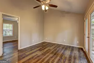 641 Ragsdale Rd, Sharpsburg, GA 30277 - Photo 18