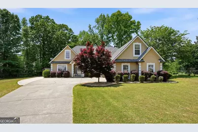 409 Leigh Court, Stockbridge, GA 30281 - Photo 2