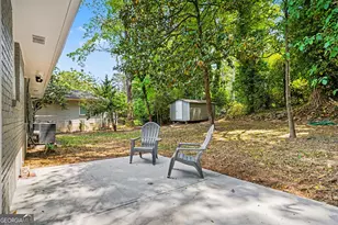2330 Headland Dr, East Point, GA 30344 - Photo 18