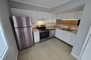 6073 Regent Manor, Lithonia, GA 30058 - Photo 4
