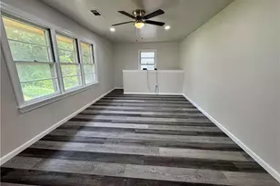 519 Chevelle Ln, Decatur, GA 30030 - Photo 2