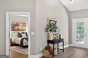 4304 Commonwealth Cir, Newnan, GA 30263 - Photo 12