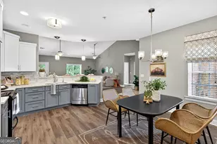 4304 Commonwealth Cir, Newnan, GA 30263 - Photo 6