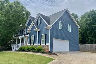 226 Prestwick Dr, Hoschton, GA 30548 - Photo 2
