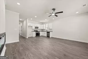 596 O Neal St, Thomson, GA 30824 - Photo 4