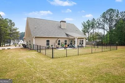 239 Dixon Circle, Williamson, GA 30292 - Photo 26