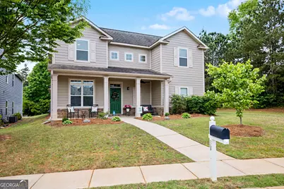 38 Remington Way, Newnan, GA 30263 - Photo 2