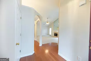 40 Courtyard Ln, Newnan, GA 30265 - Photo 8