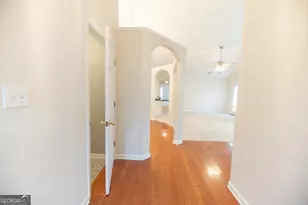 40 Courtyard Ln, Newnan, GA 30265 - Photo 6
