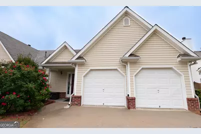 40 Courtyard Lane, Newnan, GA 30265 - Photo 1