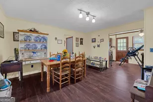 1894 Athens Rd, Carnesville, GA 30521 - Photo 12