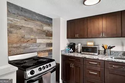 90 Varnedoe Avenue, Savannah, GA 31408 - Photo 42
