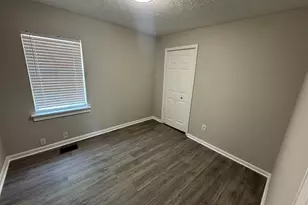 125 W Washington St, Newnan, GA 30263 - Photo 6