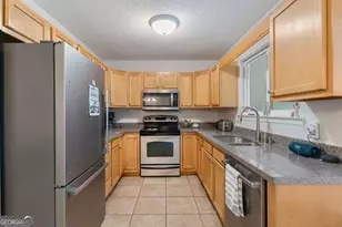 1000 Mallery St, Saint Simons, GA 31522 - Photo 14