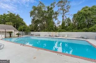 1000 Mallery St, Saint Simons, GA 31522 - Photo 4